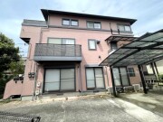 湯河原町中央４丁目　大手ハウスメーカー施工の３階建住宅【中古住宅】