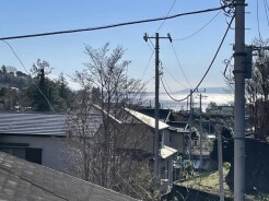 2階からは海・伊豆半島等が望めます