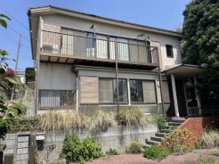 建物外観（南面）