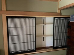 洋室（8帖）収納