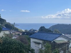 ２階からは海・真鶴半島・三ツ石が望めます