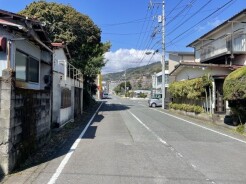 前面道路（北側）