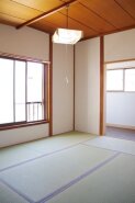 踏み込みスペースはプライベート空間の書斎にも利用出来ます