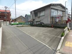 アールツー城堀駐車場