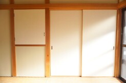 2階和室 (押入) 