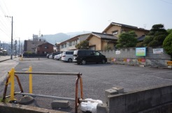 足柄下郡湯河原町中央１丁目