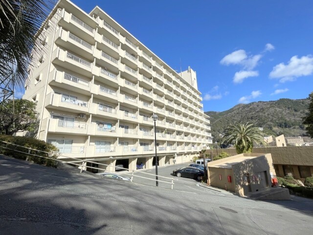 湯河原サニーハイツ１号館・１階（海を望む）