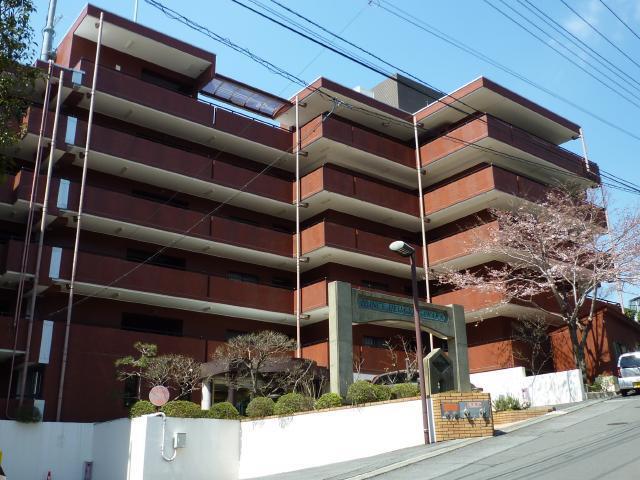 プリンスハイム湯河原４階・２ＬＤＫ