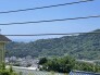 現地から海・周辺の山々を望めます