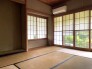 南・東面に窓の有る明るい居室（東側・6帖）