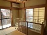 ２方向（南、西）に窓が有り明るい2F和室（6帖）