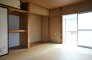 和室
床の間が部屋を広く見せてくれます！