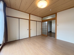 洋室8帖